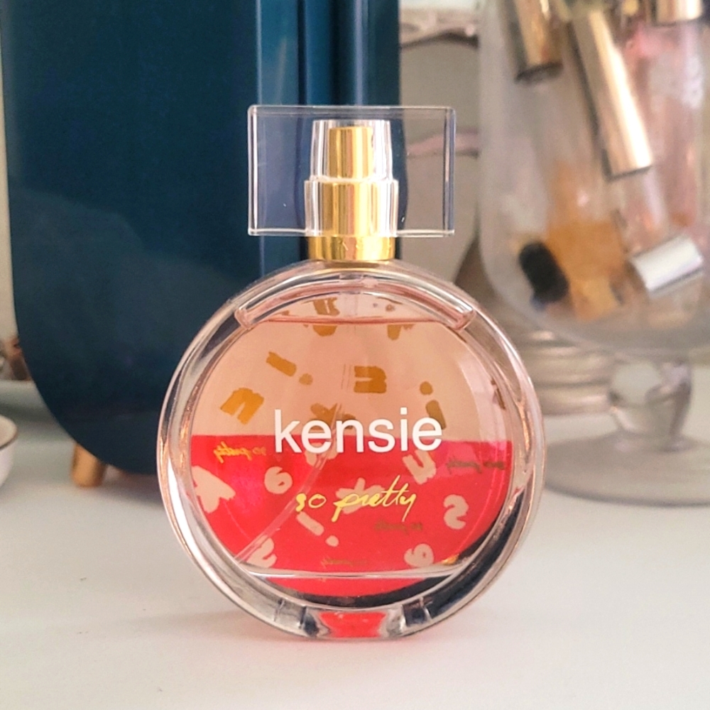Like New KENSIE: SO PRETTY Fragrance